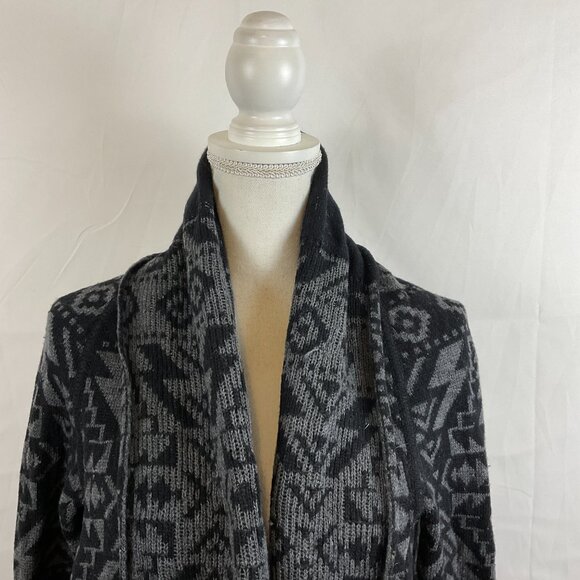 Patagonia Pine Mountain Wrap Sweater Women's M Black Gray Aztec Print Open Front - Picture 2 of 12